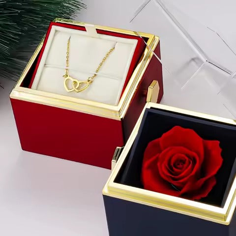 Boite Rose Eternelle Avec Collier Gravé